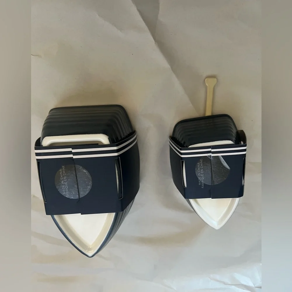 Nautica dip boat servers with oar spoons set of 2